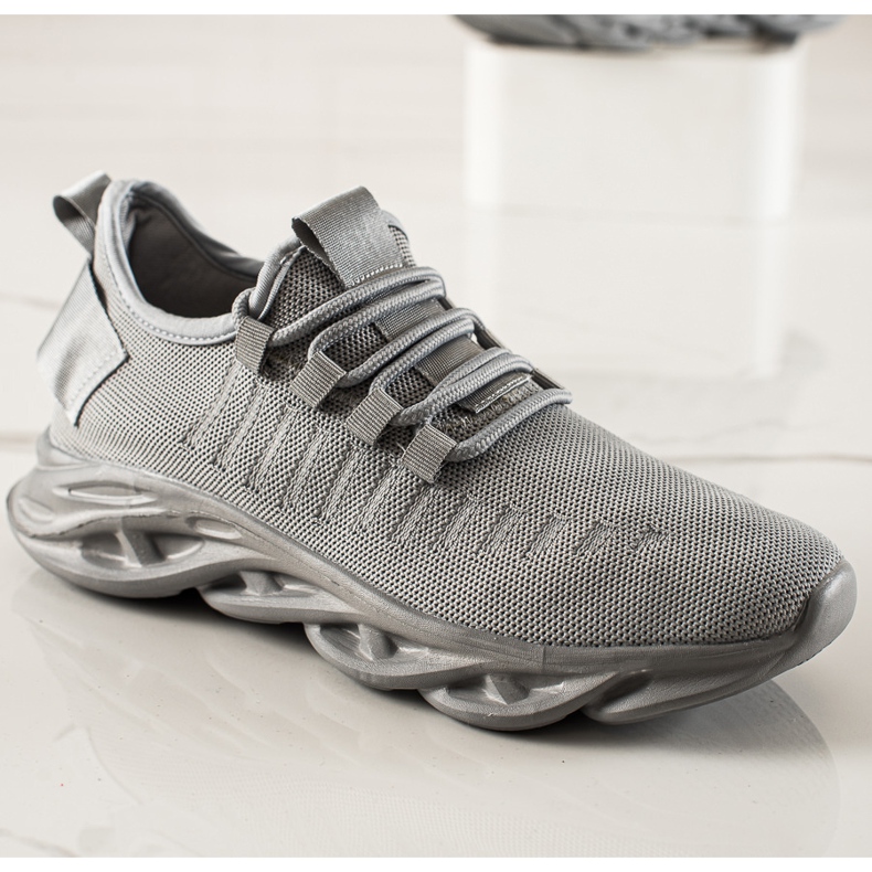 TRENDI Fashionable men's sports shoes grey 2 TRENDI Fashionable men's sports shoes grey 2