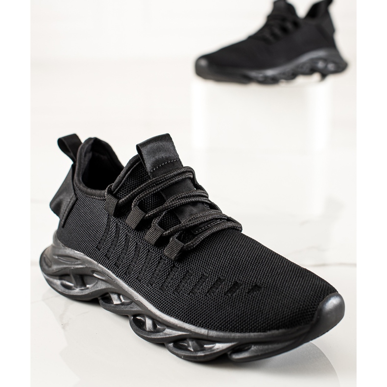 TRENDI Fashionable men's sports shoes black 1 TRENDI Fashionable men's sports shoes black 1