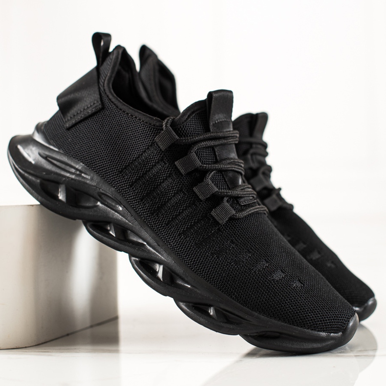 TRENDI Fashionable men's sports shoes black 2 TRENDI Fashionable men's sports shoes black 2