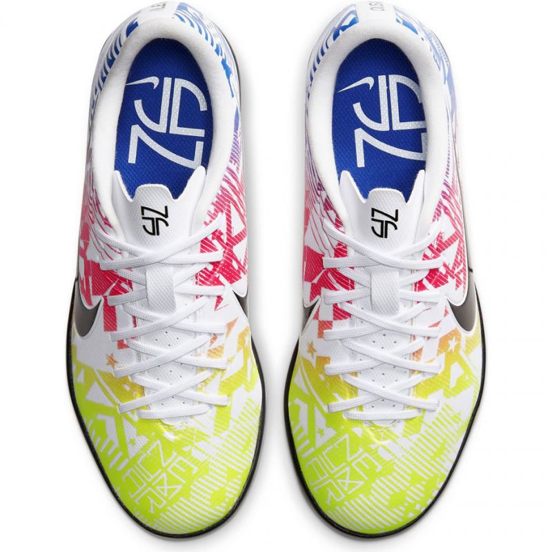 Nike Mercurial Vapor 13 Academy Njr Ic Jr AT8139 104 soccer shoes multicolored multicolored