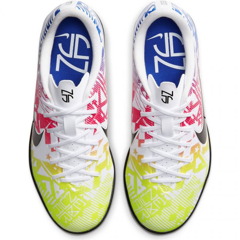 Nike Mercurial Vapor 13 Academy Njr Ic Jr AT8139 104 soccer shoes multicolored multicolored 1