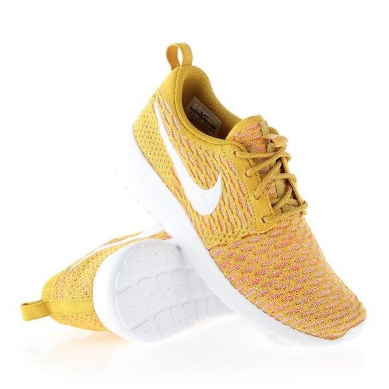 Nike Rosherun Flyknit W 704927-700 shoes orange 2