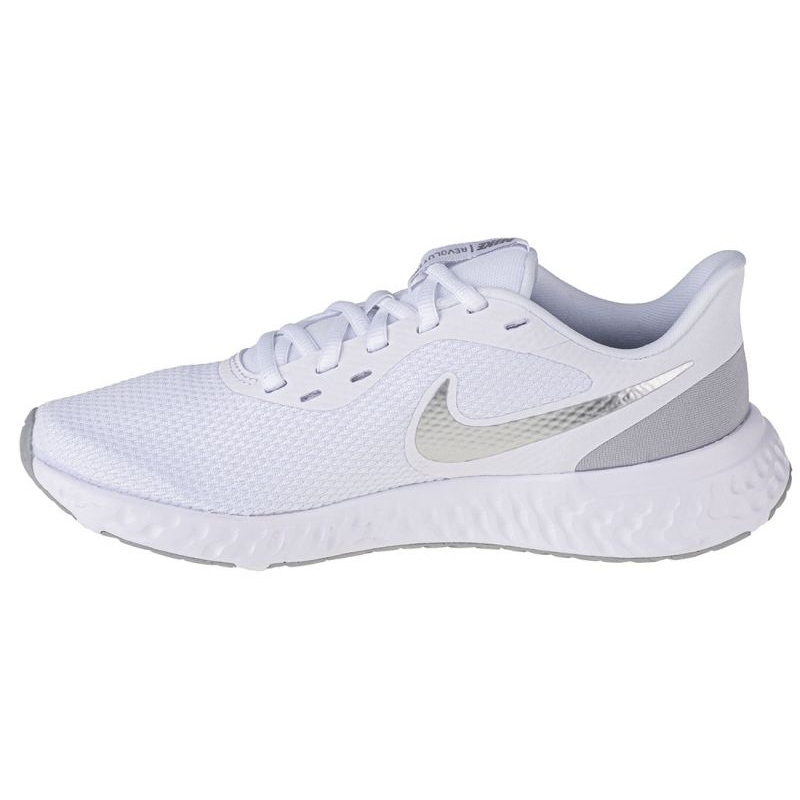 Bq3207 nike revolution 5 hotsell