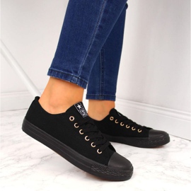 Low NEWS W EVE130E black sneakers 2