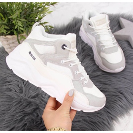 Sneakers on the platform Big Star W GG274643 white 1
