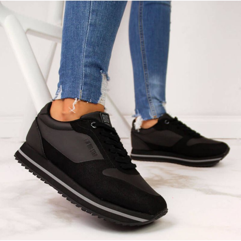 Black sports shoes on the Big Star W II274217 platform 2 Black sports shoes on the Big Star W II274217 platform 2