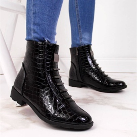 Boots with a snakeskin decoration Filippo W PAW288A black white 2