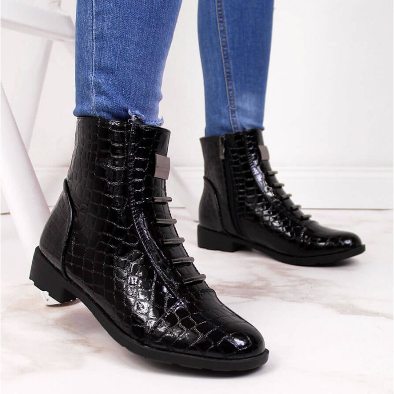Boots with a snakeskin decoration Filippo W PAW288A black white 2
