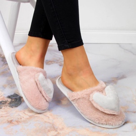Home slippers with a heart News W EVE332A pink 1