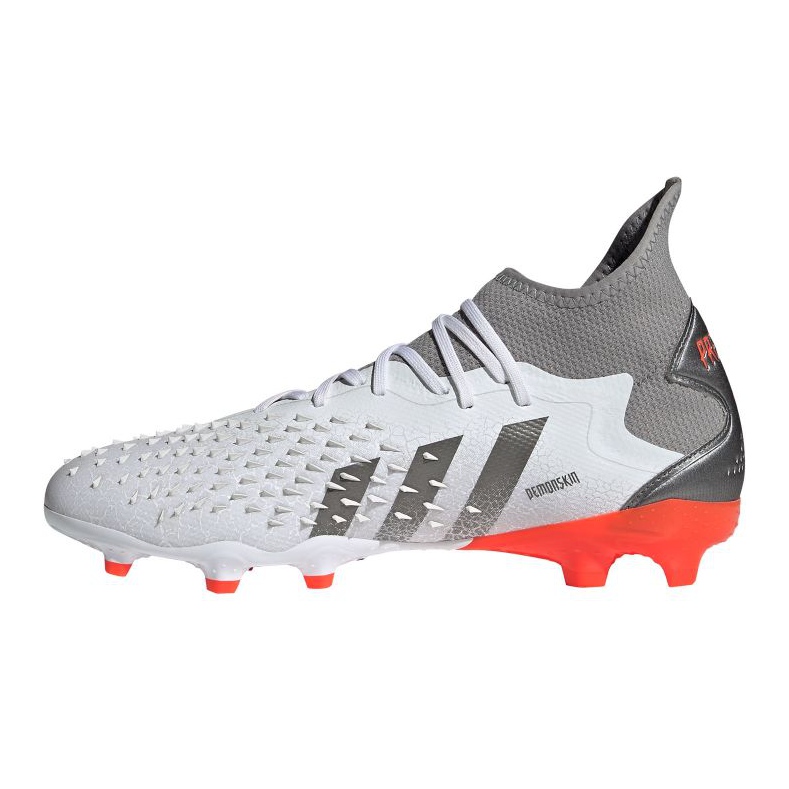 Adidas Predator Freak.2 Fg M S24190 football boots gray, white grey 1
