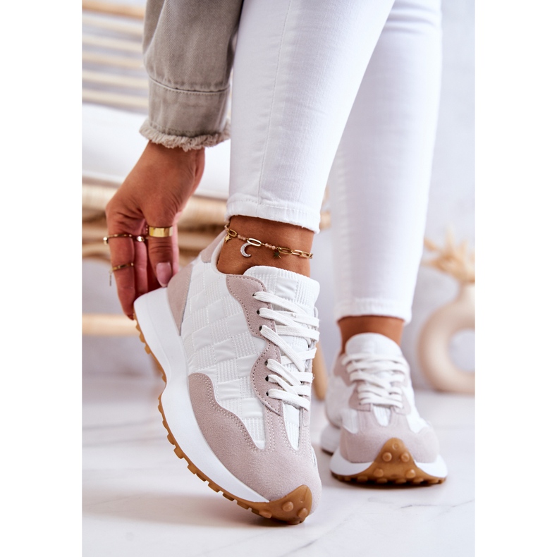 FJ1 Classic Sports Shoes, Tied White and Beige Patrice 1