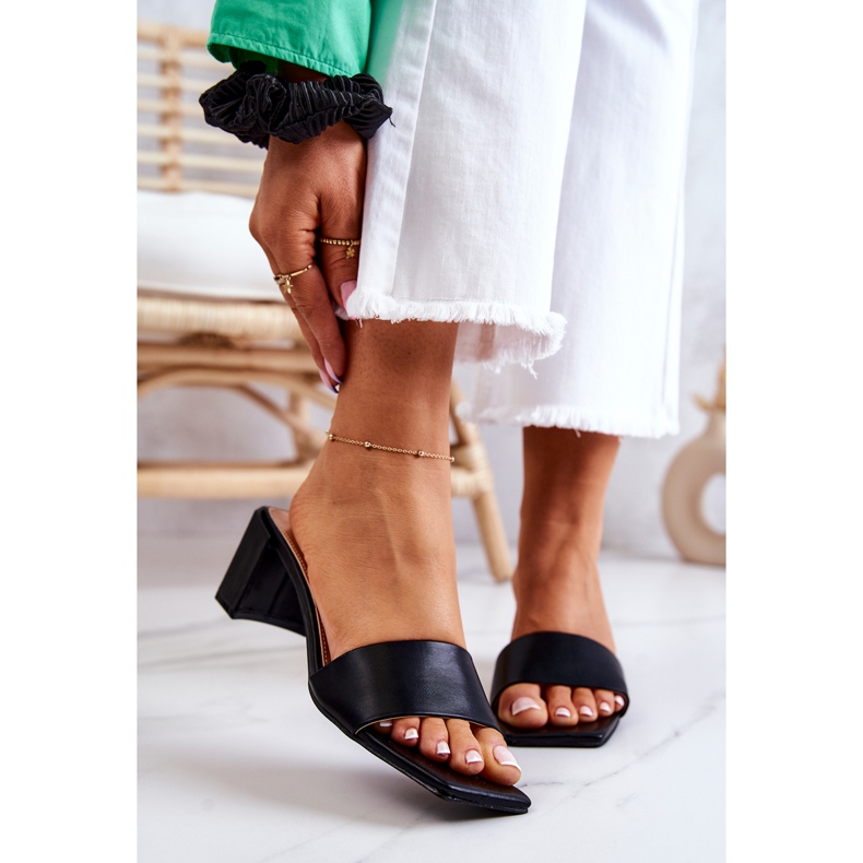 FJ1 Leather Black Netty Sandals On Heel 2