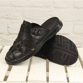 Comfortable slippers Łukbut 962 M LUK962B black 1