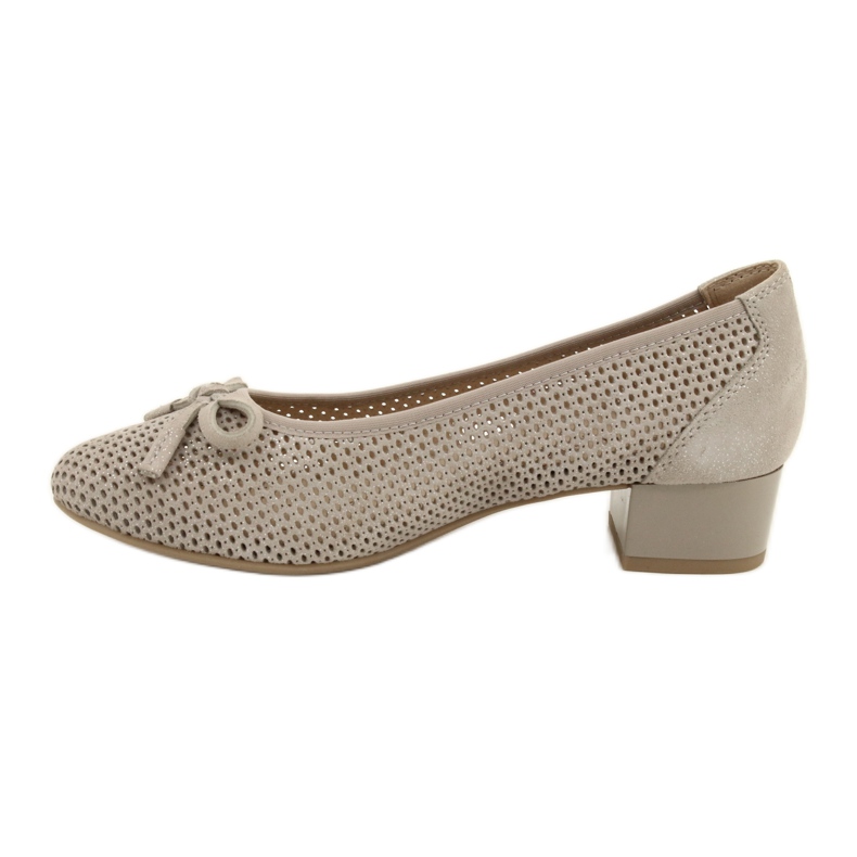 Women's pumps Caprice 22500-28 beige silver 3