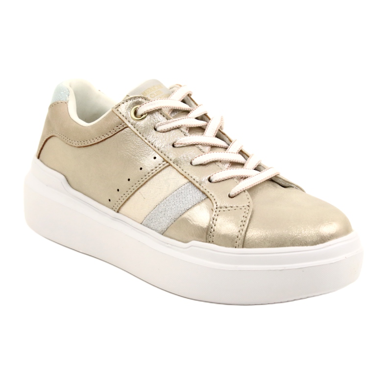 Women's sports sneakers on a thick sole golden American Club RH68/22 1