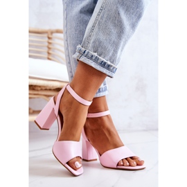 FJ1 Leather Sandals On A Pink Estrella Bar 2