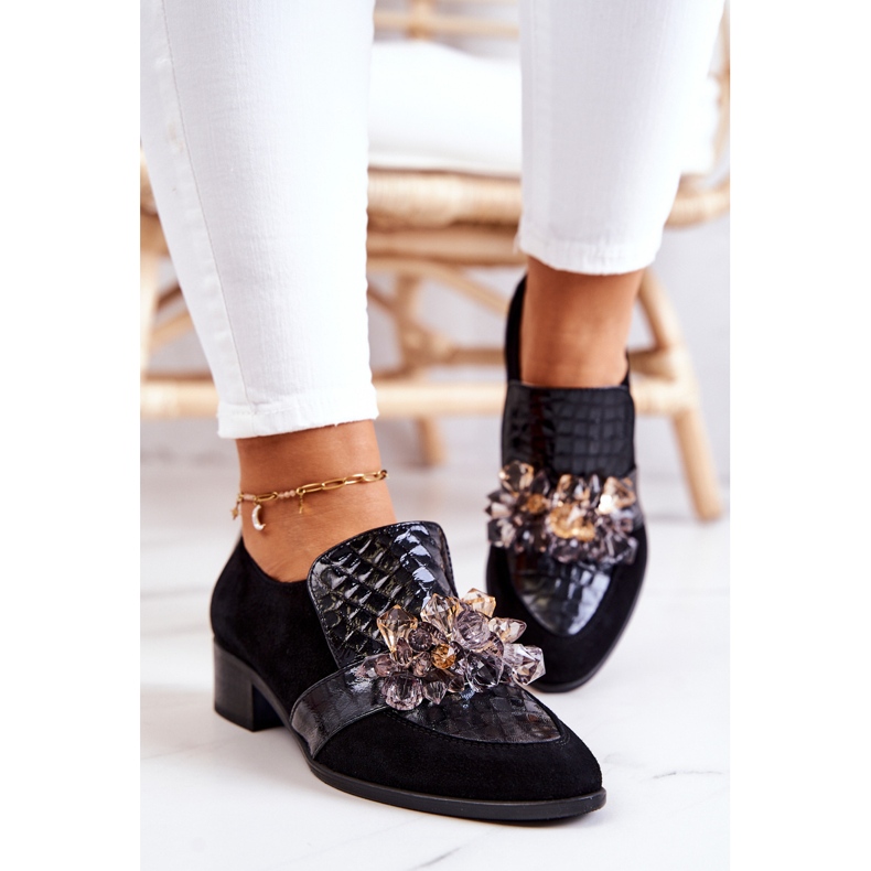 Suede Shoes With Black Davine Decoration 1