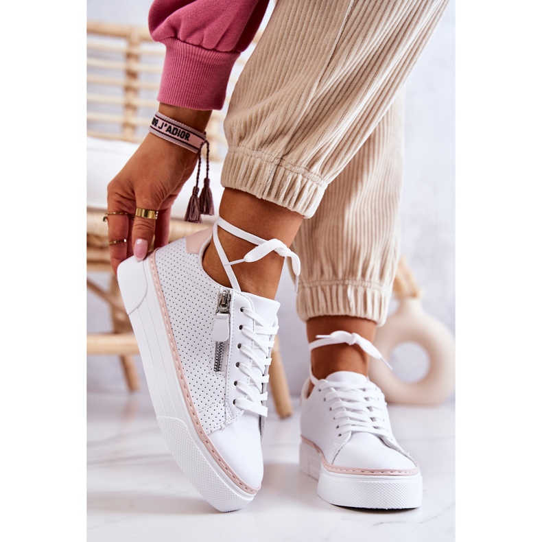 FB2 Sports Shoes On The White And Pink Louis Platform 2