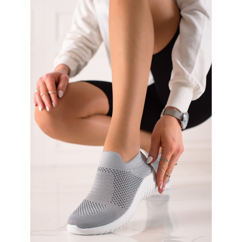 TRENDI Comfortable Slip-On Sneakers grey 1