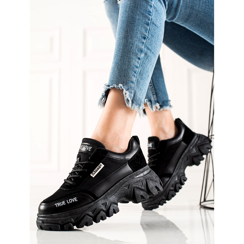 TRENDI Fashionable True Love Sneakers black 2 TRENDI Fashionable True Love Sneakers black 2