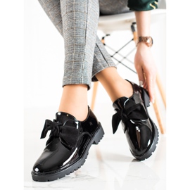 Goodin Classic shoes with a bow black 1