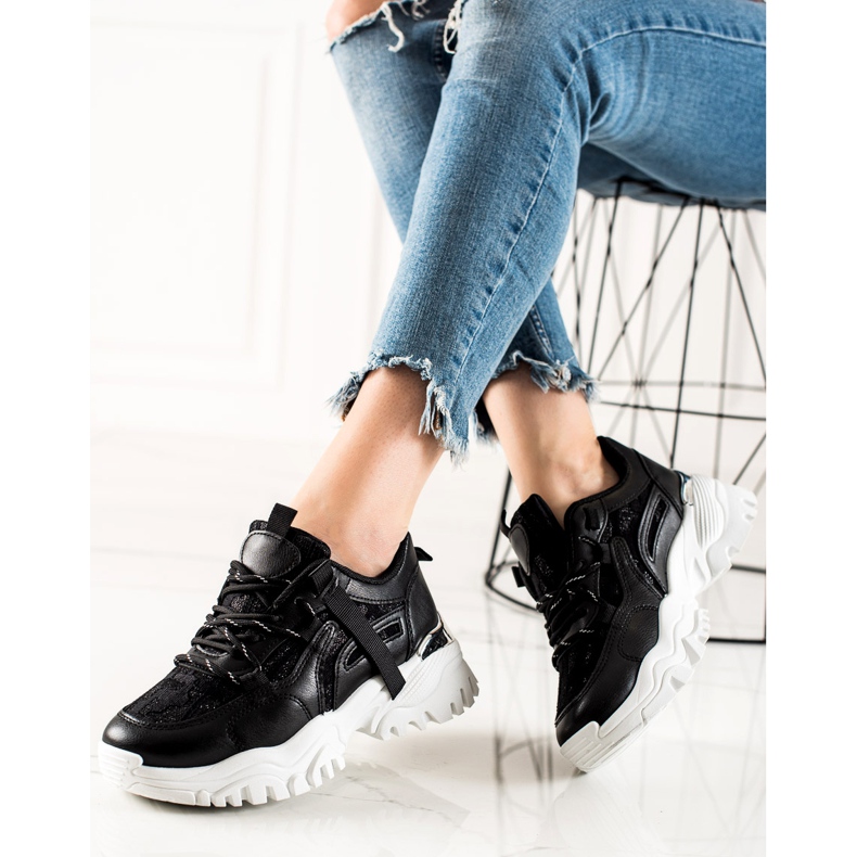 TRENDI Fashionable Sneakers With Glitter black 2