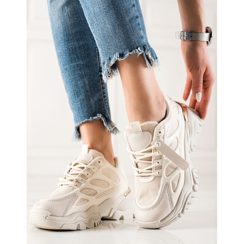 TRENDI Sneakers With Suede Inserts beige 1