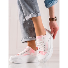 Seastar Fashionable Sneakers On A Wide Platform white 2