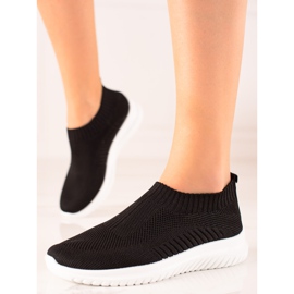 TRENDI Comfortable Slip-On Sneakers black 2