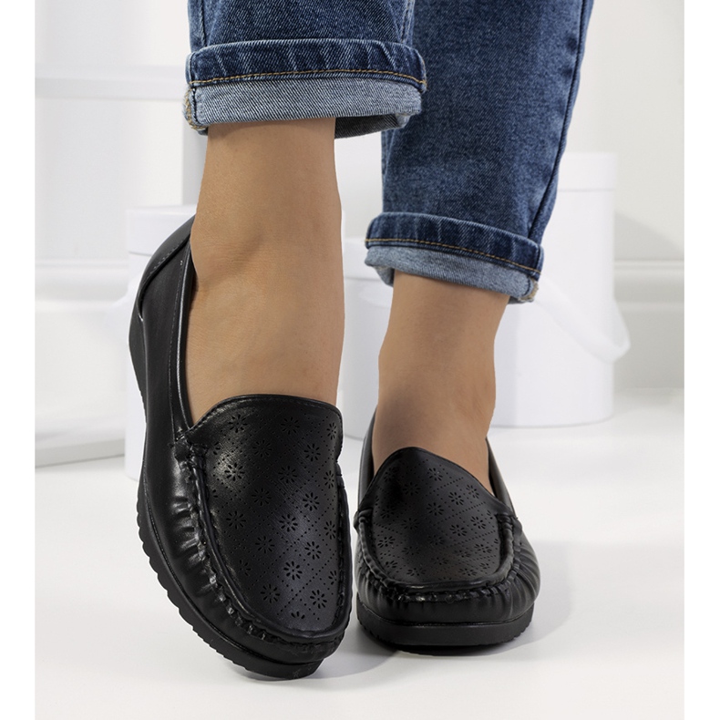 Black wedge loafers from Wendy 1