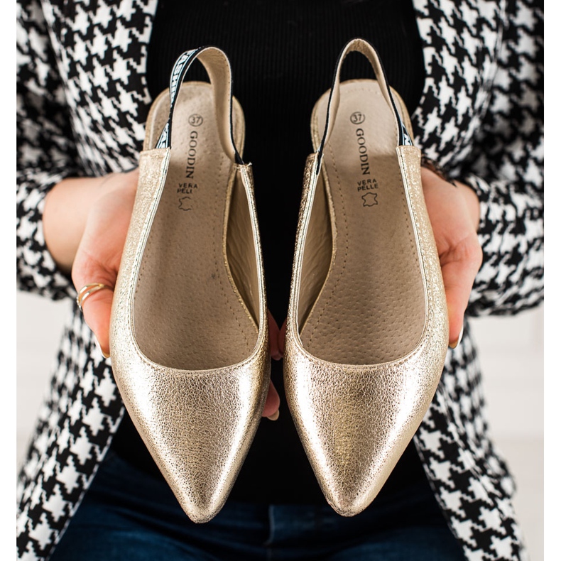 Goodin Pumps With A Discovered Heel golden 1