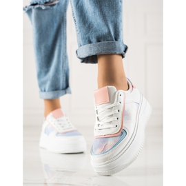 TRENDI White Sneakers On A Wide Platform multicolored 1