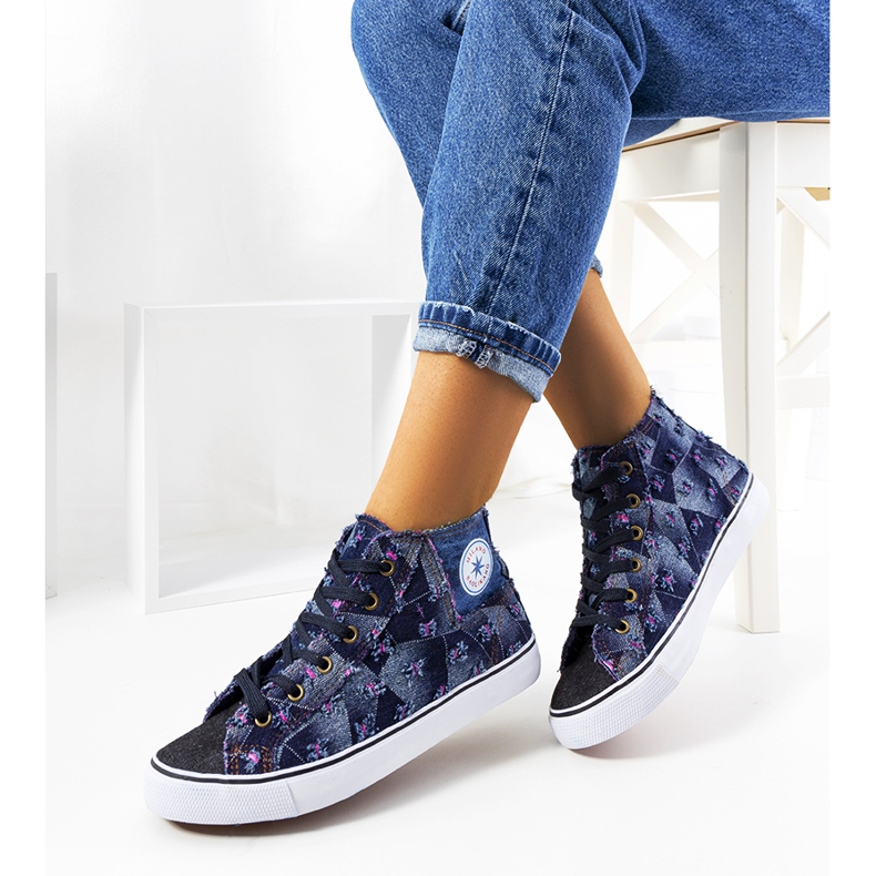 Navy blue ankle-high sneakers 1
