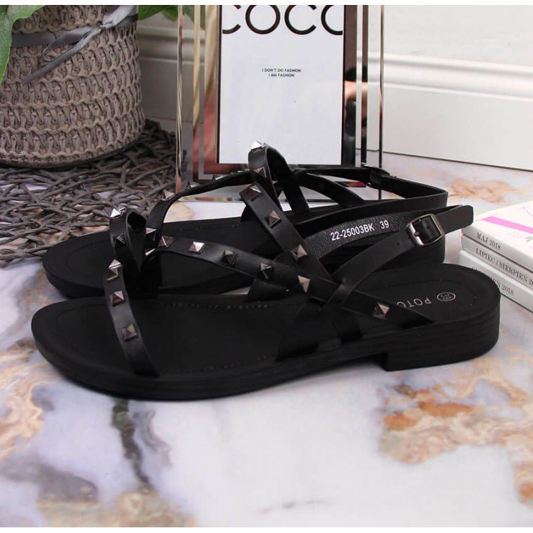Roman sandals with studs Potocki W WOL56A black 2