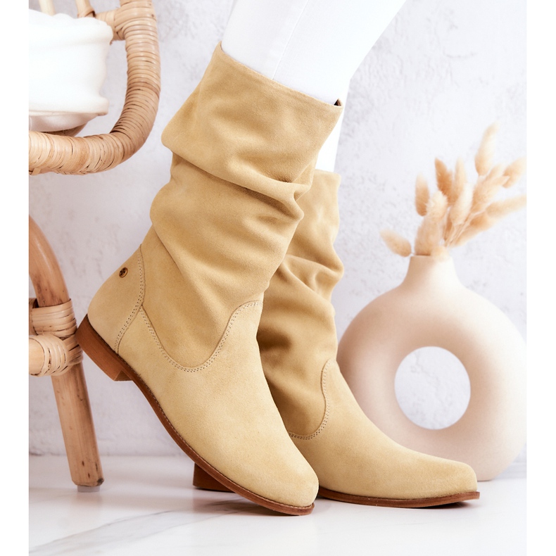 Women's Suede high boots Maciejka 05057-07 Yellow 1