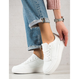 TRENDI Classic Sneakers On The Platform white 2