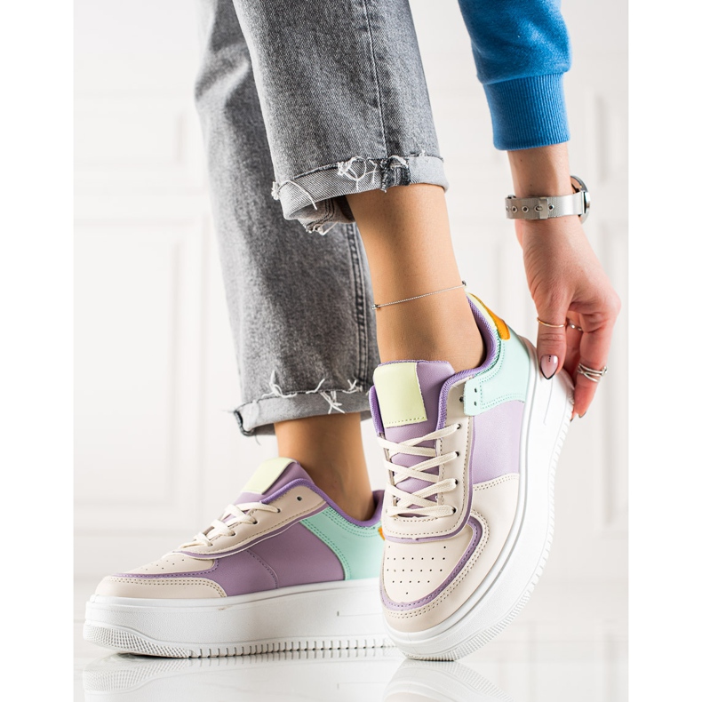 TRENDI Fashionable Sneakers On A Wide Platform beige multicolored 1