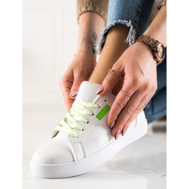 TRENDI Classic Lace-up Sneakers white 1