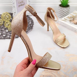 Vinceza W JAN81D golden brocade sandals on a high heel 1
