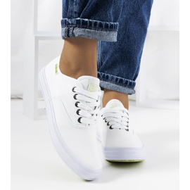 Women's white sneakers Big Star JJ274260 1