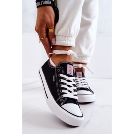 Women's Classic Sneakers Cross Jeans JJ2R4011C Black 1