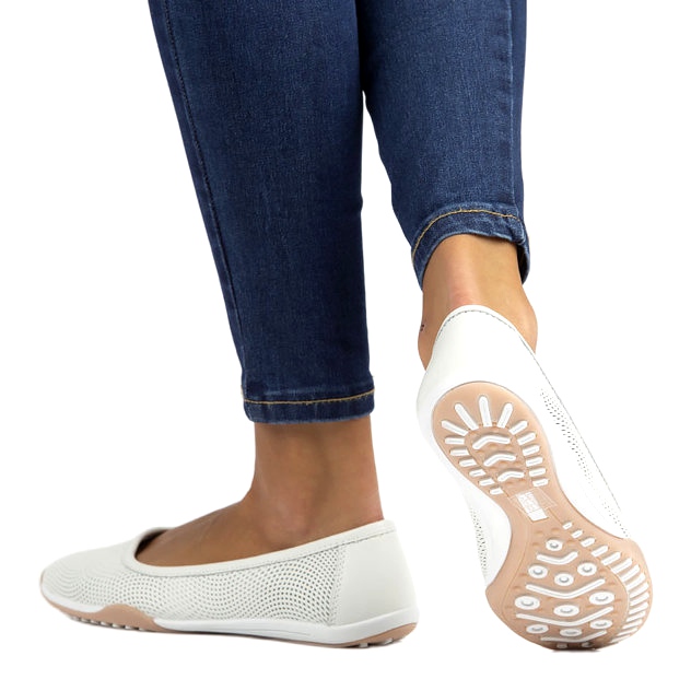 Leather openwork white ballerinas Filippo DP3681 / 22 WH multicolored 5