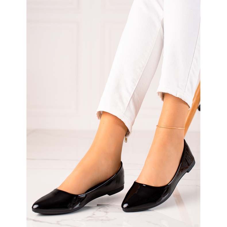 Seastar Black lacquered ballerinas 1