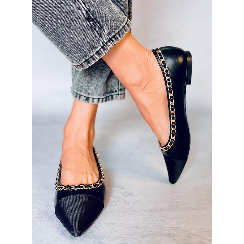 Ballerinas with a chain Sabina Black 2