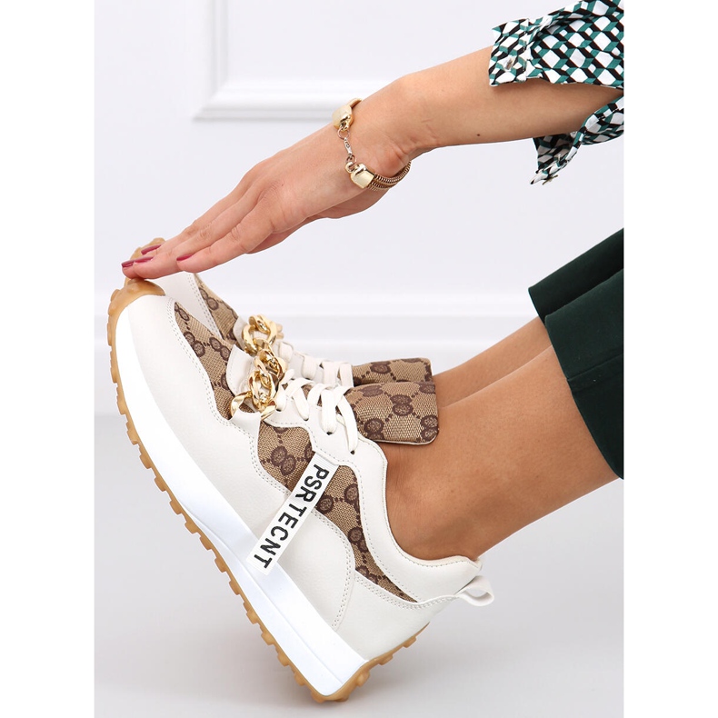 Trainers with Elena Beige chain 1