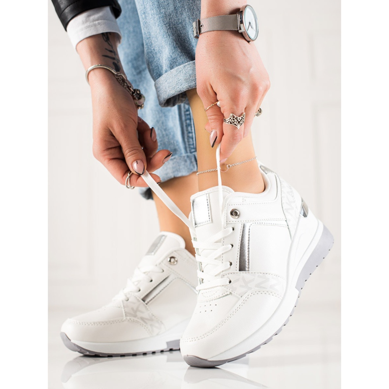 TRENDI Stylish wedge sneakers white 1 TRENDI Stylish wedge sneakers white 1