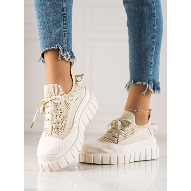 TRENDI Openwork Sneakers On The Platform beige 1