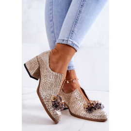 PA2 Elegant Leather High Heels With Beige Delaver Decoration 2