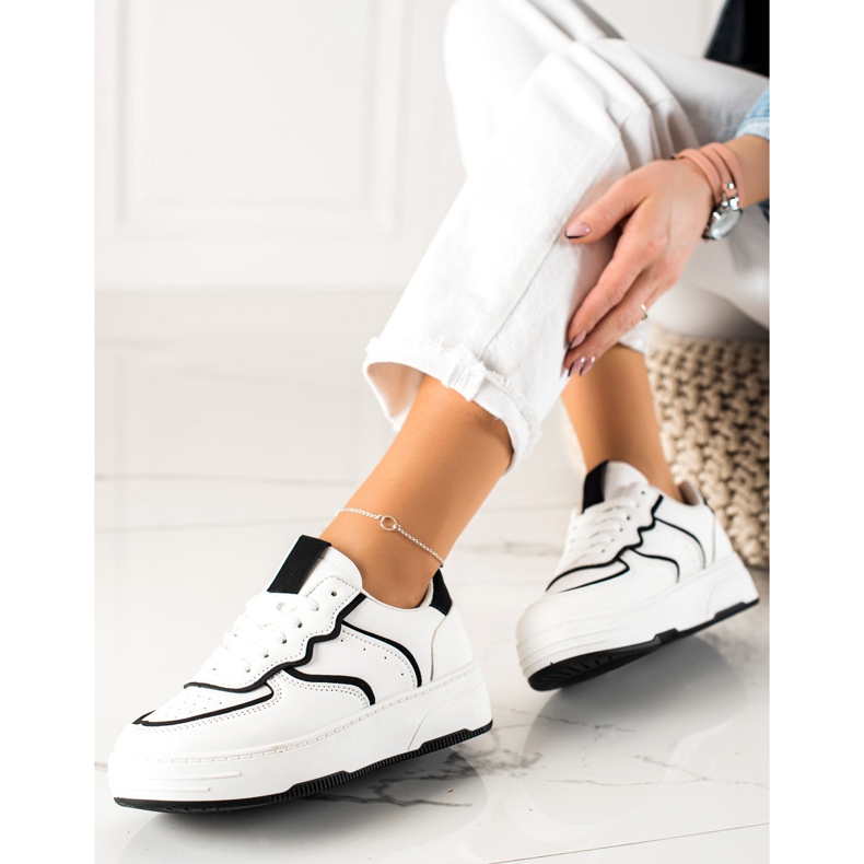 Bestelle Fashionable Sneakers white 1 Bestelle Fashionable Sneakers white 1