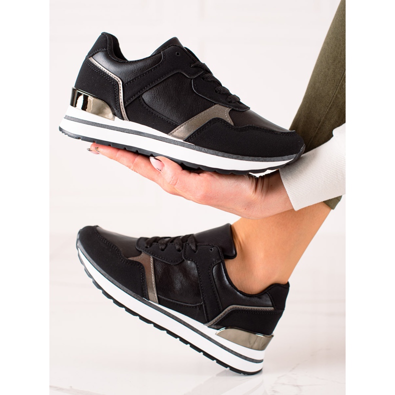 TRENDI Black Sneakers On The Platform 1